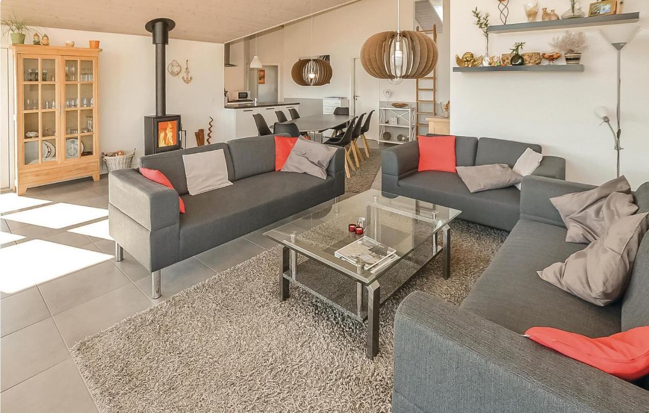 Pet Friendly Home In Augustenborg With Kitchen Asserballeskov Kültér fotó